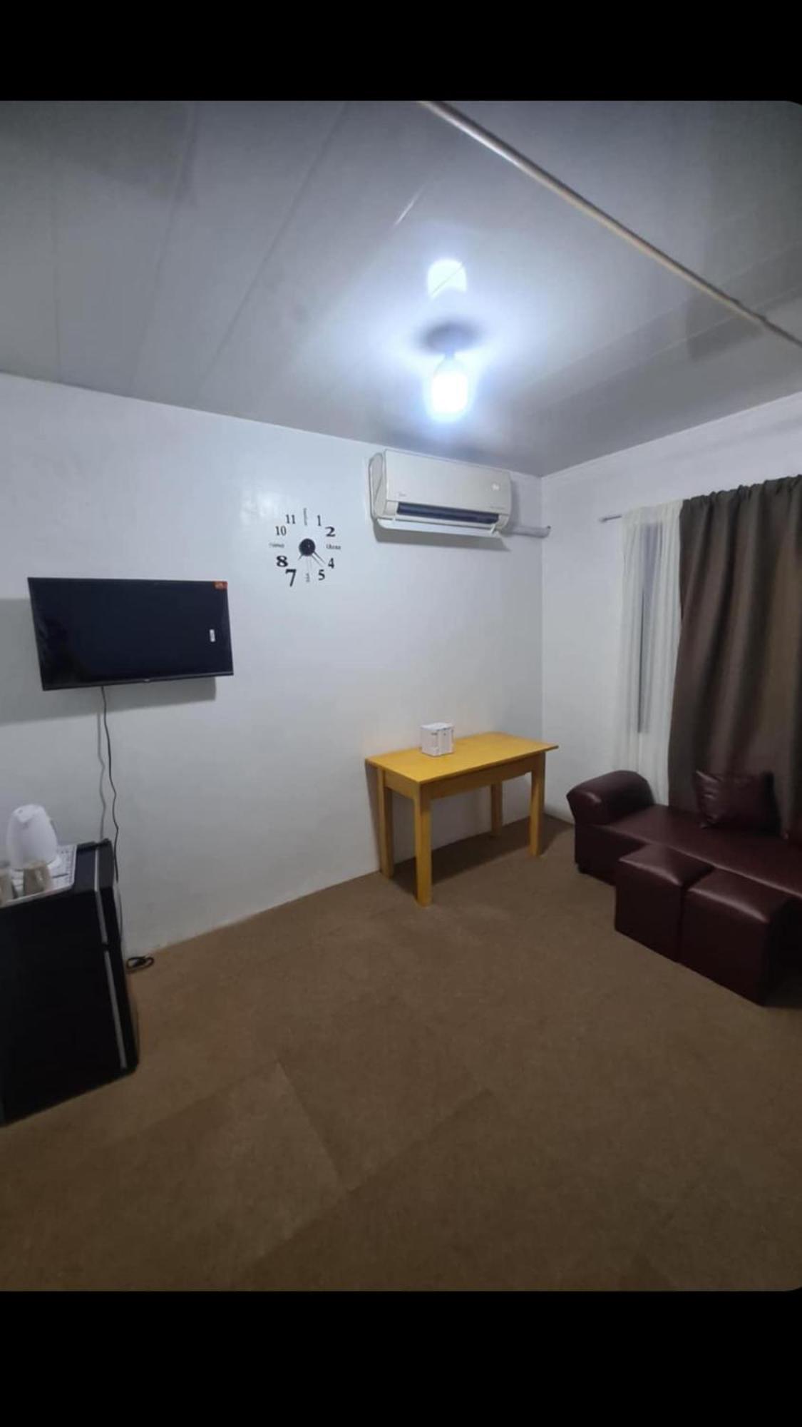 Js Guest House Imus Exterior photo
